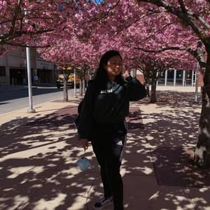 Meet your Posher, Johna